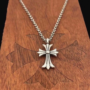 クロムハーツ ネックレス 2025SS コーデの要 CHROME HEARTS