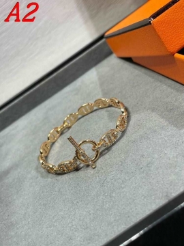エルメス ブレスレット/バングル 2025SS 普遍的な美しさ HERMES