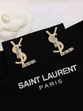 イヴ サンローラン ピアス 2025SS トレンドに左右されない YSL