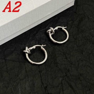 セリーヌ イヤリング 2025SS 汗に強い CELINE