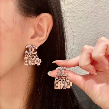 シャネル イヤリング 2025SS 初日そのまま CHANEL