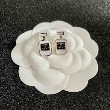 シャネル ピアス 2025SS モダンクラシック CHANEL