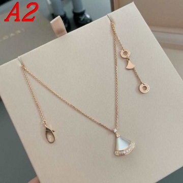 ブルガリ ネックレス 2025SS 摩擦で色落ちしない BVLGARI