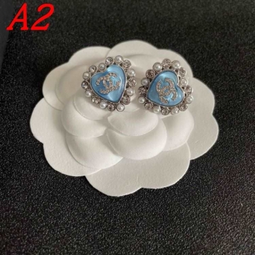 シャネル ピアス 2025SS 厳選素材 CHANEL
