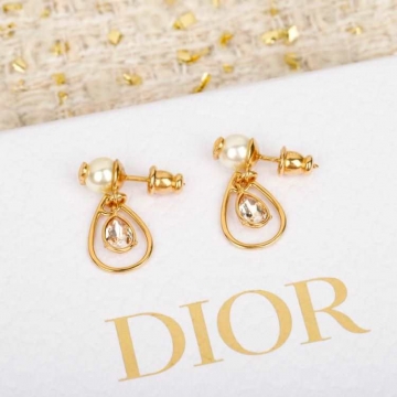 ディオール ピアス 2025SS 何年も使える DIOR