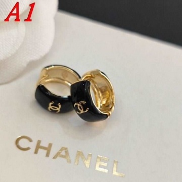 シャネル イヤリング 2025SS 汗で変色しない CHANEL