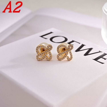 ロエベ ピアス 2025SS 発色持続 LOEWE