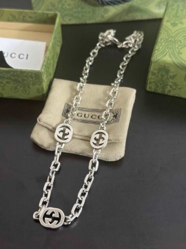グッチ ネックレス 2025SS 世代を超えて愛される GUCCI