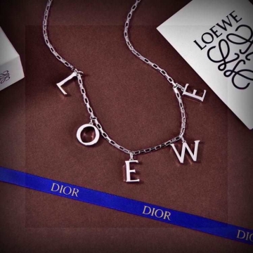 ロエベ ネックレス 2025SS 高級メッキ LOEWE