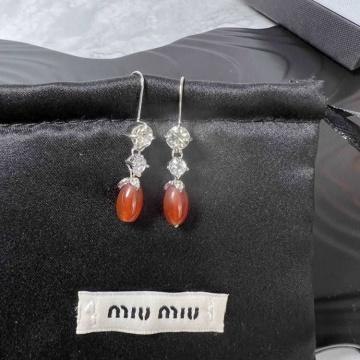 ミュウミュウ ピアス 2025SS 発色持続 MIU MIU