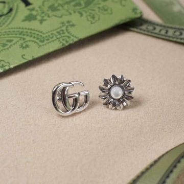 グッチ ピアス 2025SS ワードローブの定番 GUCCI