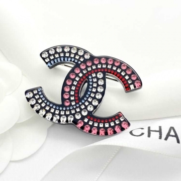 シャネル ブローチ 2025SS 飽きの来ない CHANEL