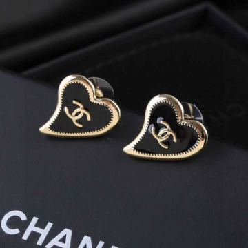 シャネル ピアス 2025SS 洗練された耐久性 CHANEL