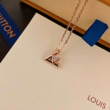 ルイヴィトン ネックレス 2025SS フォーマルにもカジュアルにも LOUIS VUITTON
