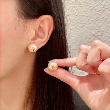 ルイヴィトン ピアス 2025SS 厳選素材 LOUIS VUITTON