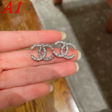 シャネル ピアス 2025SS 色褪せない CHANEL