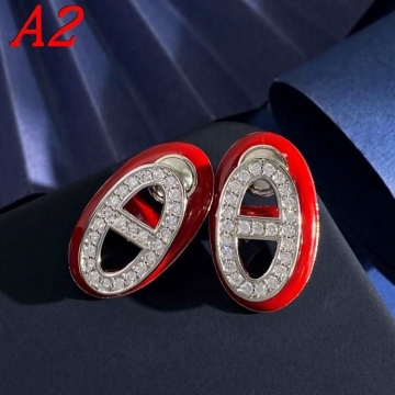 エルメス ピアス 2025SS 洗練された耐久性 HERMES