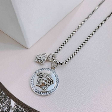 ヴェルサーチ ネックレス 2025SS 高密着加工 VERSACE