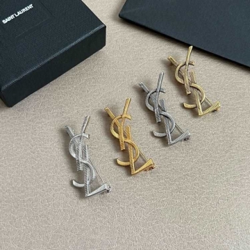 イヴ サンローラン ブローチ 2025SS ワードローブの定番 YSL