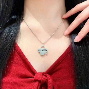シャネル ネックレス 2025SS 汗に強い CHANEL