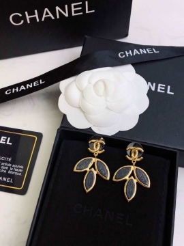 シャネル ピアス 2025SS 摩擦に強い CHANEL