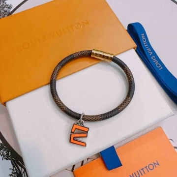 ルイヴィトン ブレスレット/バングル 2025SS 世代を超えて愛される LOUIS VUITTON