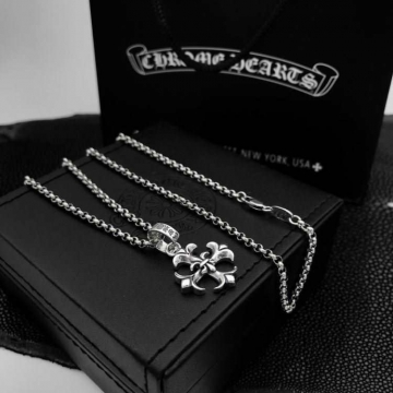 クロムハーツ ペンダント 2025SS 変色防止 CHROME HEARTS