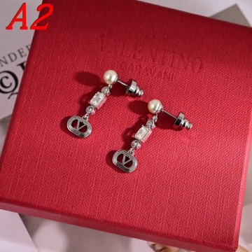 ヴァレンティノ ピアス 2025SS 洗っても色落ちなし VALENTINO