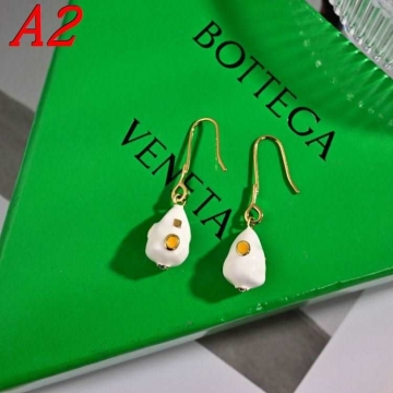 ボッテガヴェネタ イヤリング 2025SS 特別調達材料 BOTTEGA VENETA