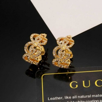 グッチ ピアス 2025SS 変形しにくい GUCCI