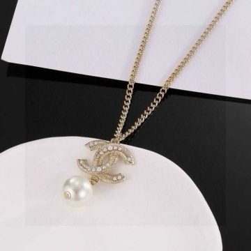 シャネル ネックレス 2025SS どんな装いにも合う CHANEL