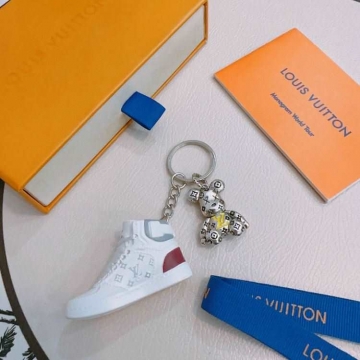 ルイヴィトン キーホルダー 2025SS 高密着加工 LOUIS VUITTON