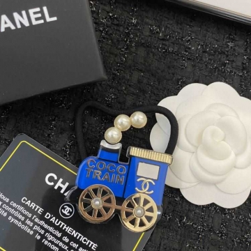 シャネル ヘアアクセサリー 2025SS 年代を選ばない CHANEL