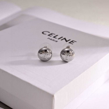 セリーヌ イヤリング 2025SS 発色持続 CELINE