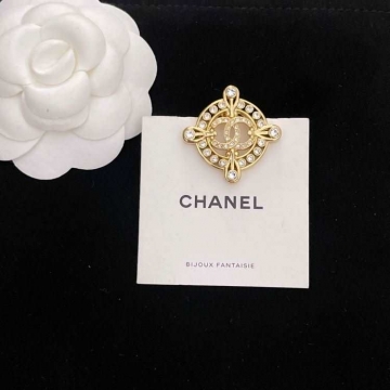 シャネル ブローチ 2025SS 年代を選ばない CHANEL