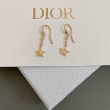 ディオール イヤリング 2025SS 年代を選ばない DIOR