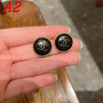 シャネル ピアス 2025SS ひび割れ防止 CHANEL