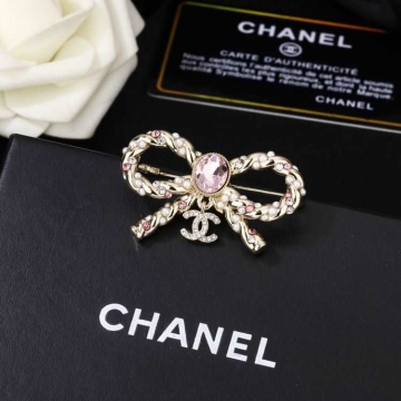 シャネル ブローチ 2025SS 曲がりにくい CHANEL