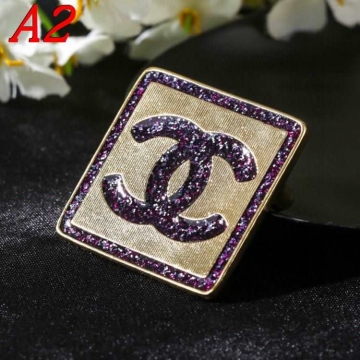 シャネル ブローチ 2025SS 伝統的 CHANEL