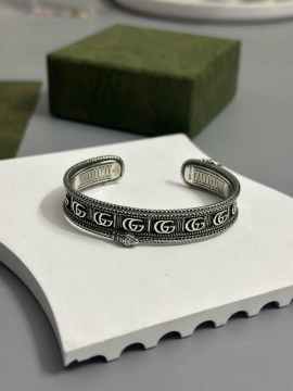 グッチ ブレスレット/バングル 2025SS トレンドに左右されない GUCCI
