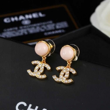 シャネル イヤリング 2025SS 飽きの来ない CHANEL