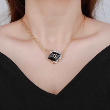 シャネル ネックレス 2025SS ワードローブの定番 CHANEL