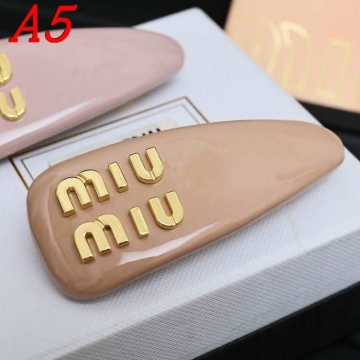 ミュウミュウ ヘアアクセサリー 2025SS 軍事規格 MIU MIU
