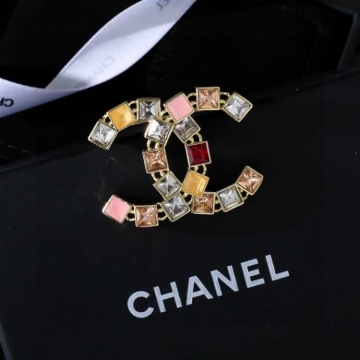 シャネル ブローチ 2025SS 高品質素材 CHANEL