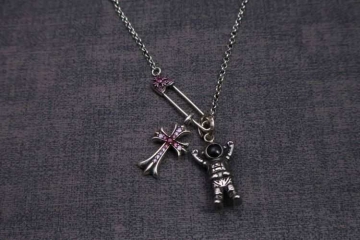 クロムハーツ ネックレス 2025SS 鮮やか持続 CHROME HEARTS