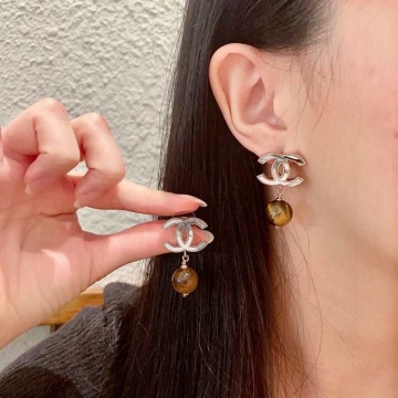 シャネル イヤリング 2025SS 発色持続 CHANEL