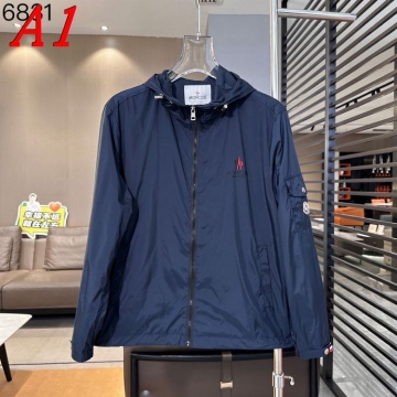 新入荷 モンクレール コート バイラル  