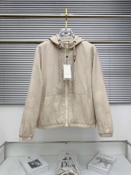 特選新作 グッチ コート サステナブル  