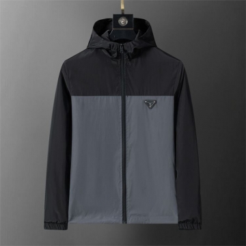 2025新品 プラダ コート プレイフル