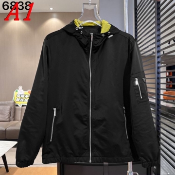 新入荷 プラダ コート ノスタルジック